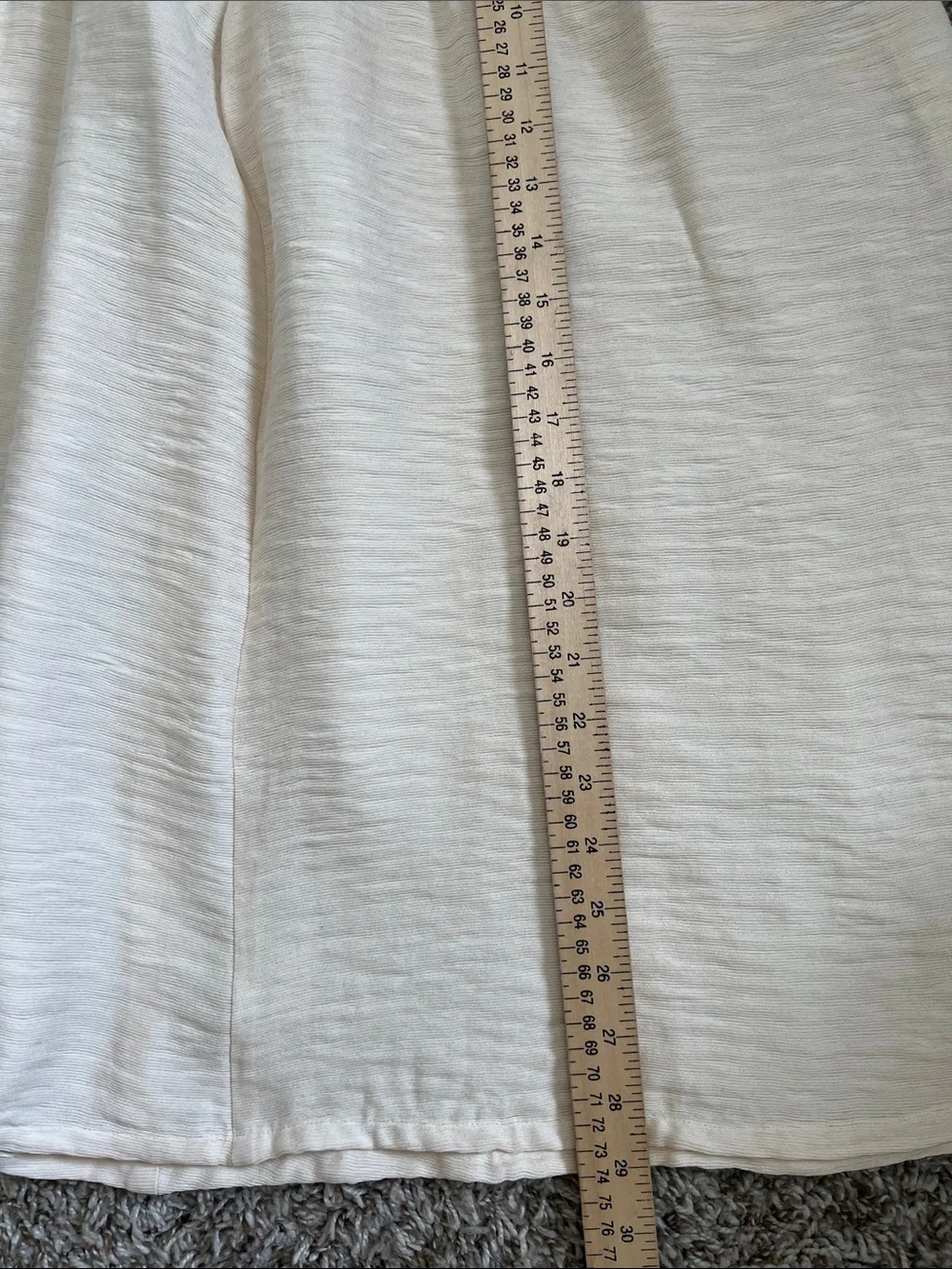 Like New! The Odells Classic Cream A-Line Midi Skirt in Size S